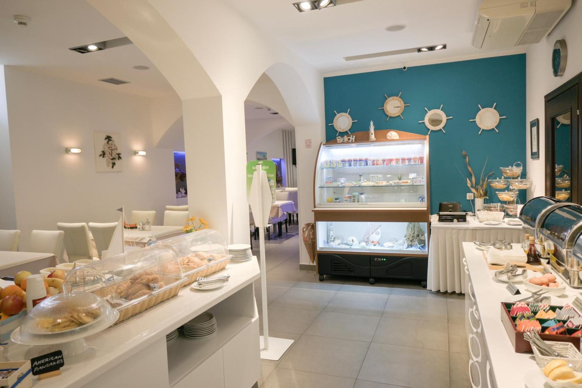 Hotel Fortuna ميلنا المظهر الخارجي الصورة
